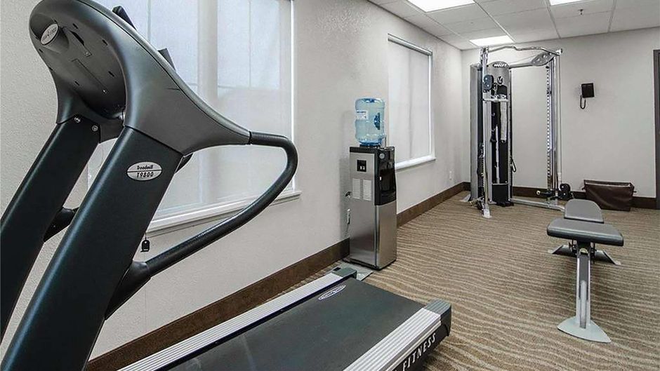 Travelodge Suites by Wyndham Estevan Health