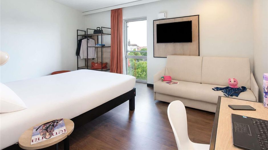 Ibis Clermont Ferrand Stade Room