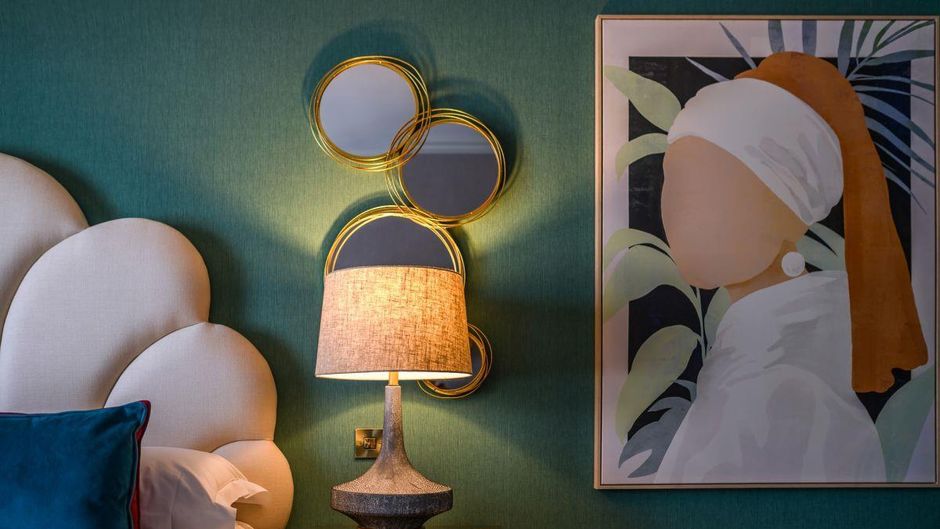 The Victoria House Hotel Room