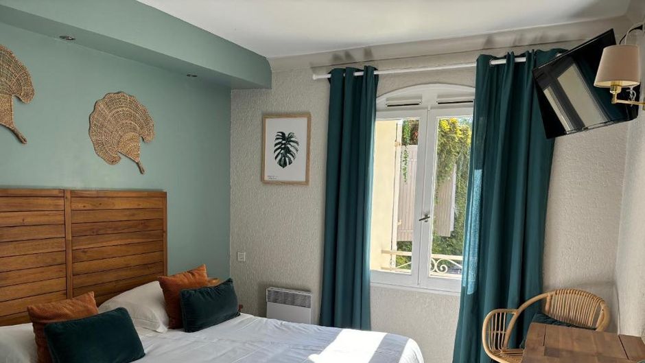 Hotel La Sommellerie Room