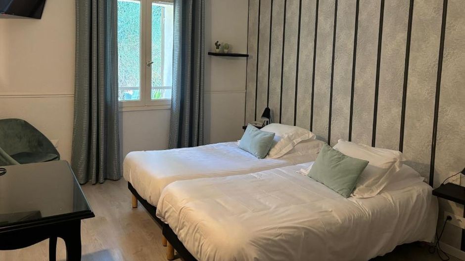 Hotel La Sommellerie Room