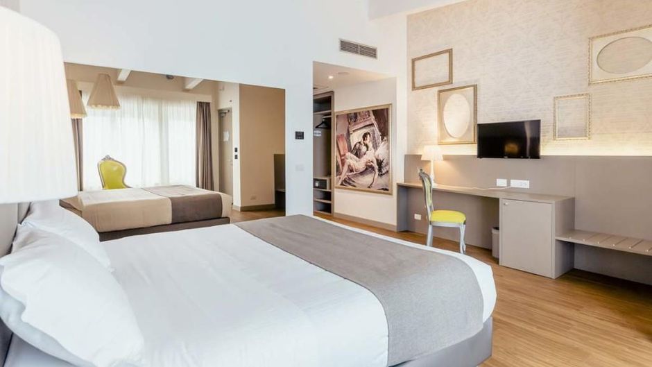 Diamante MHotel Room