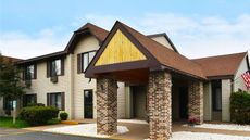 Travelodge by Wyndham Ishpeming/Marquett