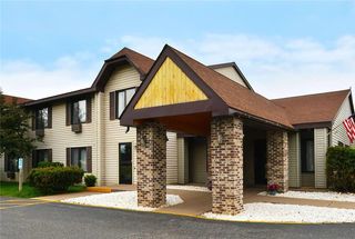 Travelodge by Wyndham Ishpeming/Marquett