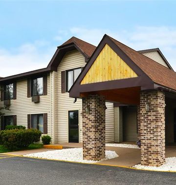 Travelodge by Wyndham Ishpeming/Marquett