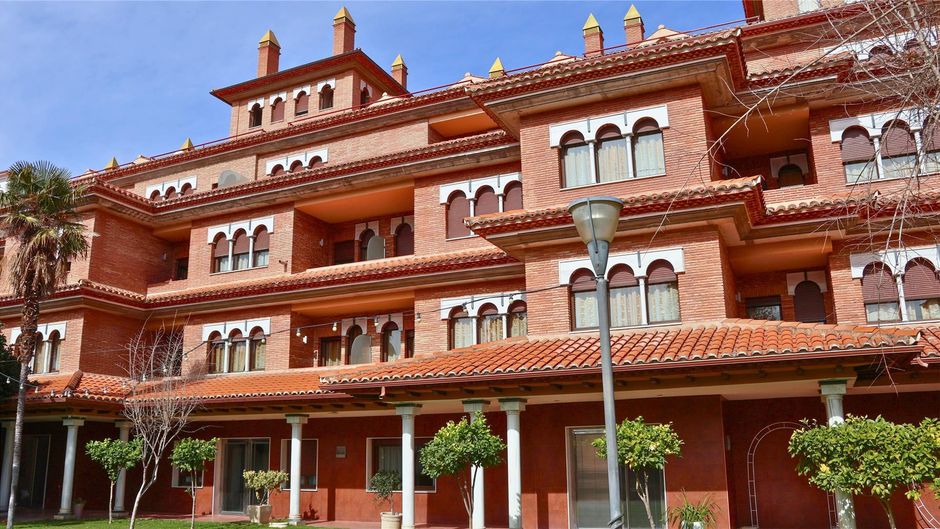 Hotel Granada Palace Exterior