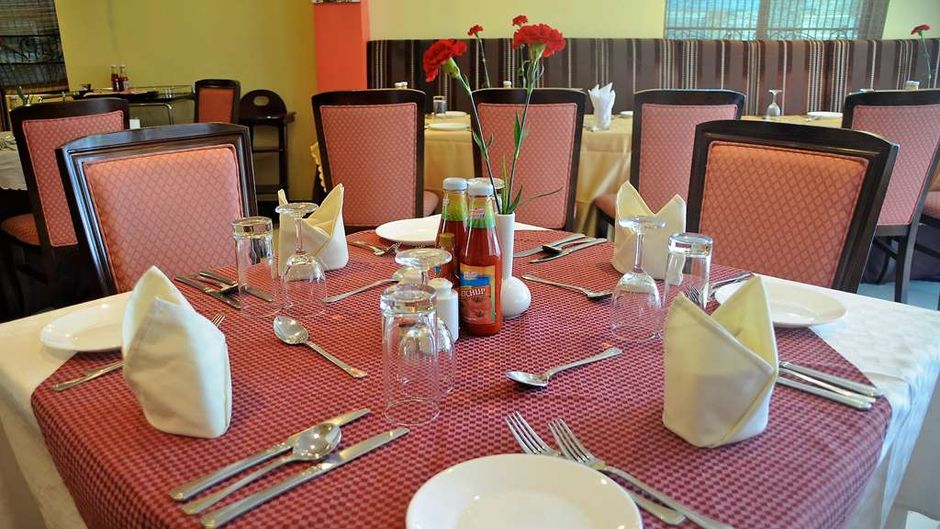Hotel Nikko Towers Restaurant