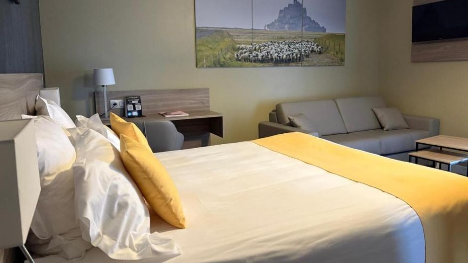 Hotel les 13 Assiettes Room