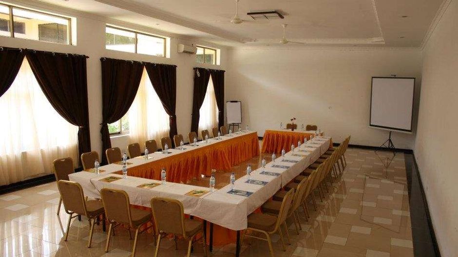 Nashera Hotel Meeting