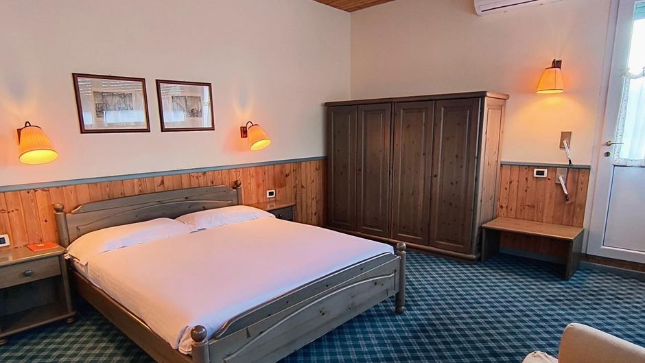 Nuovo Miramonti Hotel Room