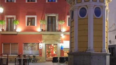 Los Cantaros Hotel