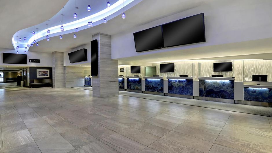 Hyatt Regency Niagara Falls Fallsview Lobby