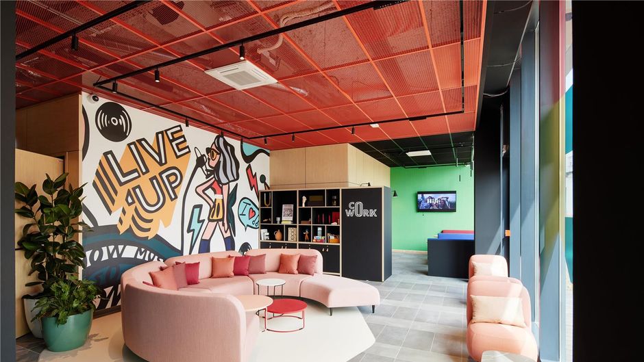 Hife Toulouse Labege Lobby