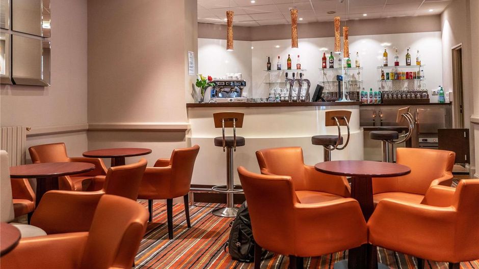 Hotel Saint Georges Lourdes Room