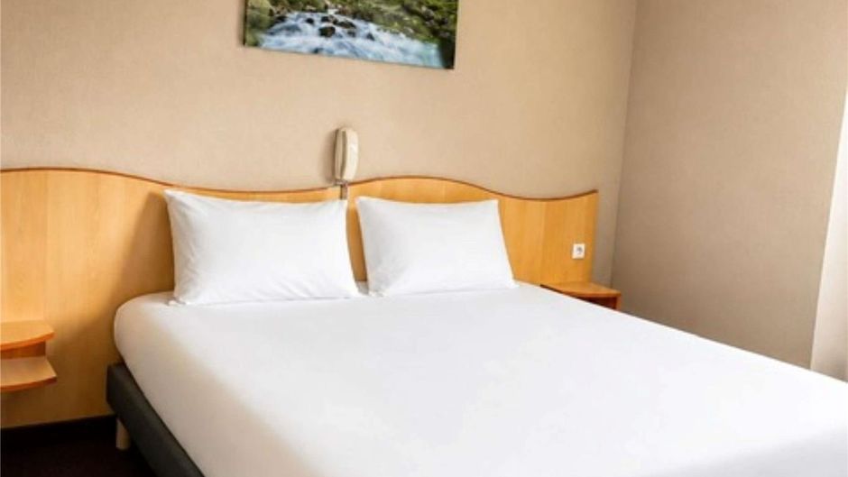 Hotel Saint Georges Lourdes Room