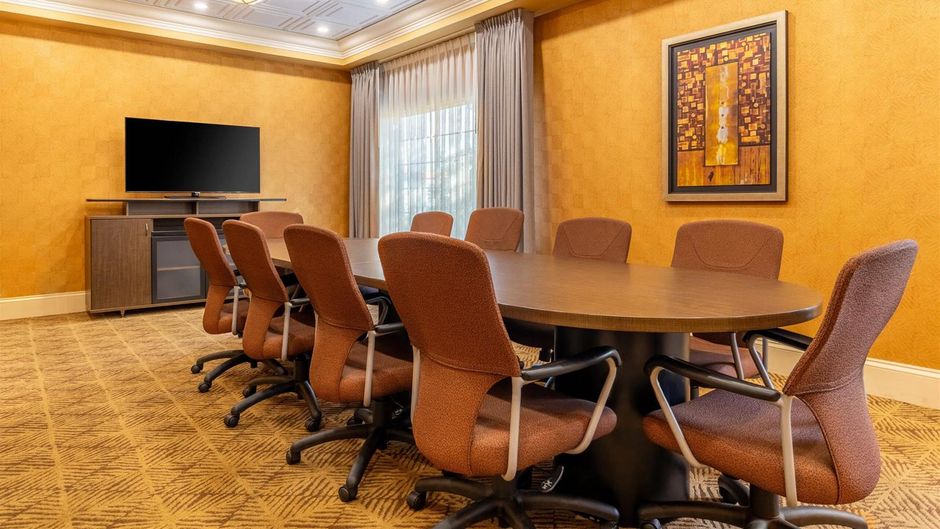 Inn on Prince Hotel & Conf Ctr Meeting