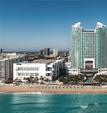 Signia by Hilton Diplomat Beach Resort