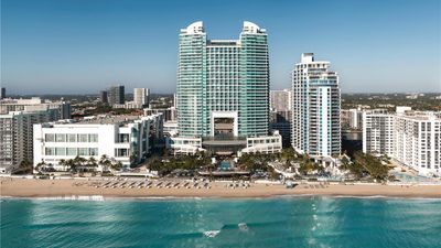 Signia by Hilton Diplomat Beach Resort