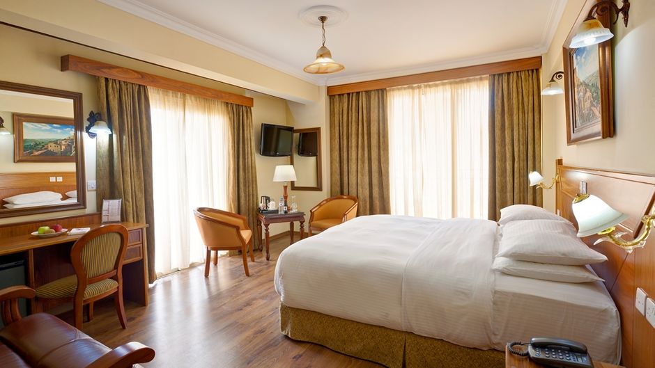 Hotel Semeli Suite
