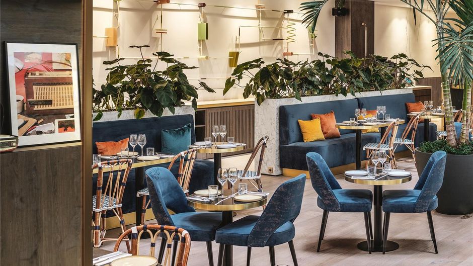 Pley Hotel Restaurant