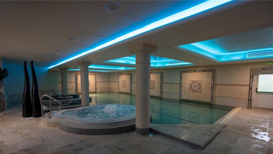 Bunratty Castle Hotel & Leisure Club, BW Pool