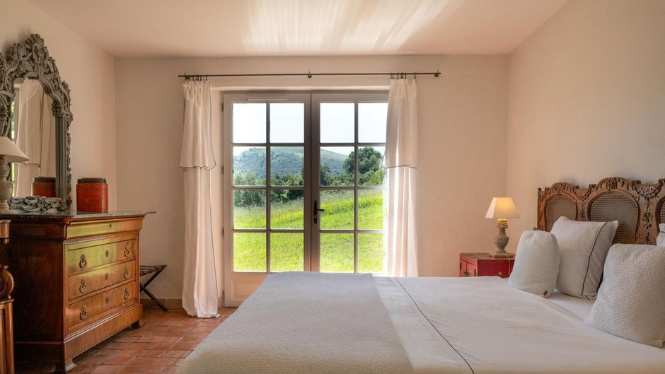 Ostape Auberge Room