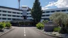 Everness Hotel & Resort