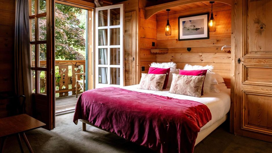 Les Roches Hotel & Spa Room
