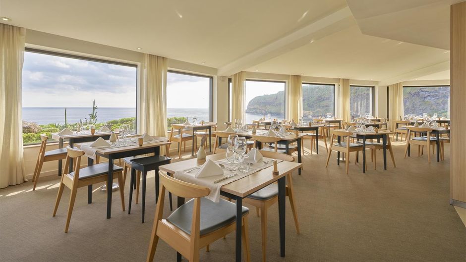 Caloura Hotel Resort Restaurant
