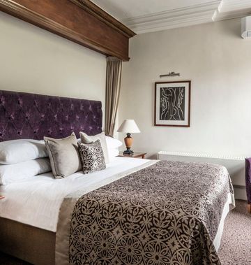 Brandshatch Place & Spa