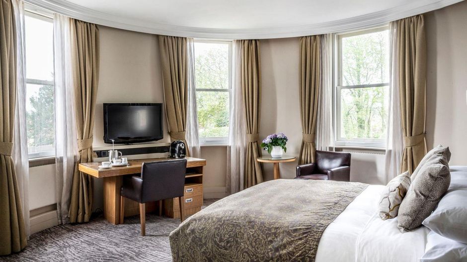 Woodlands Park Hotel Room