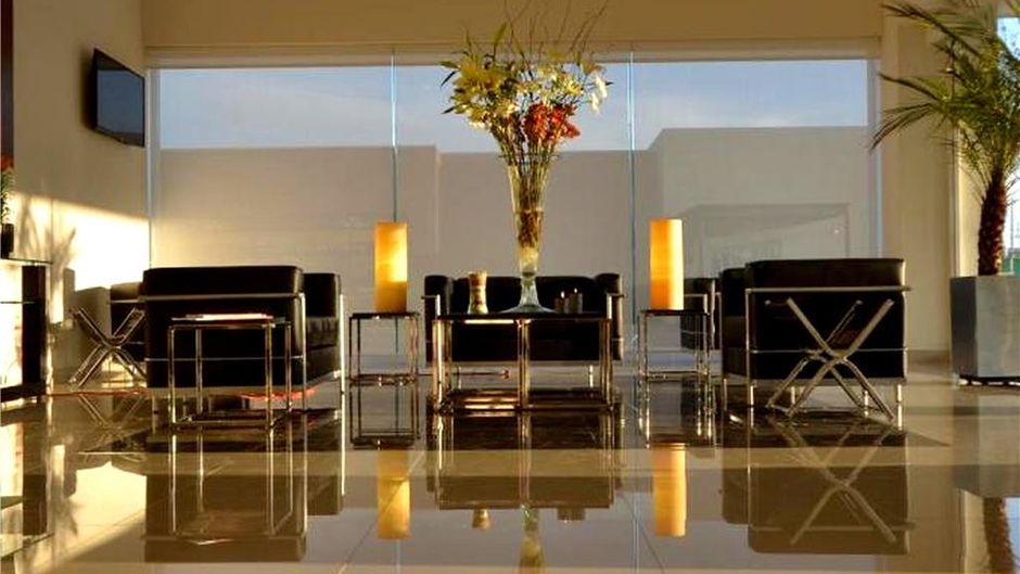 Hotel Mision Express Aeropuerto La Fe Lobby