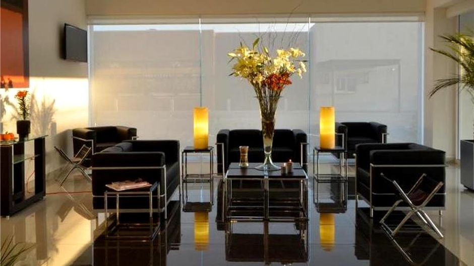 Hotel Mision Express Aeropuerto La Fe Lobby