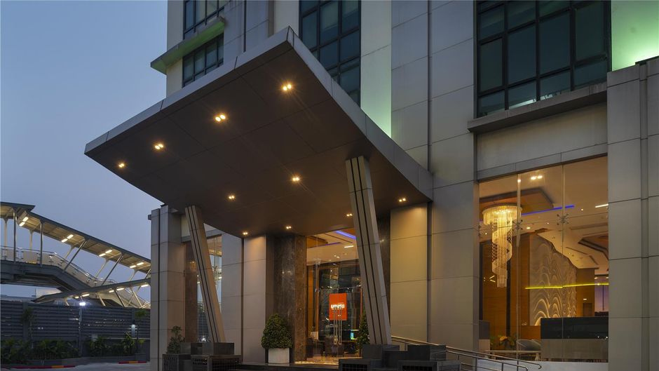 Lumen Bangkok Srinakarin Exterior