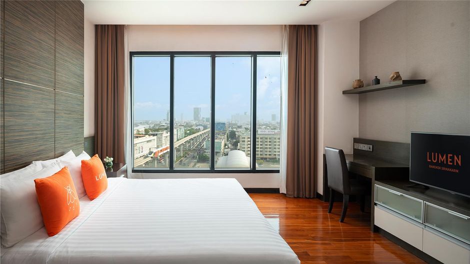 Lumen Bangkok Srinakarin Suite