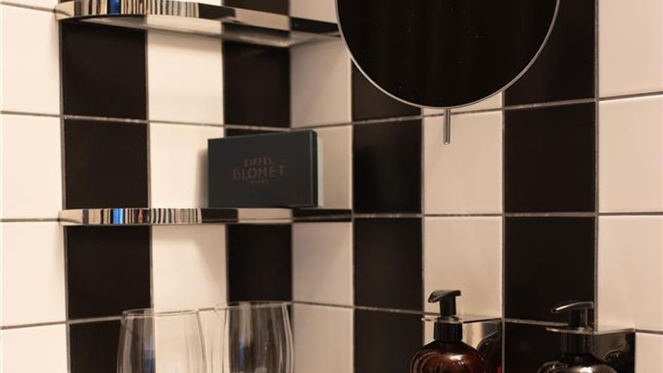 Hotel Eiffel Blomet Suite