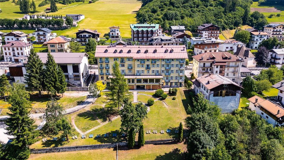 Hotel Auronzo Exterior