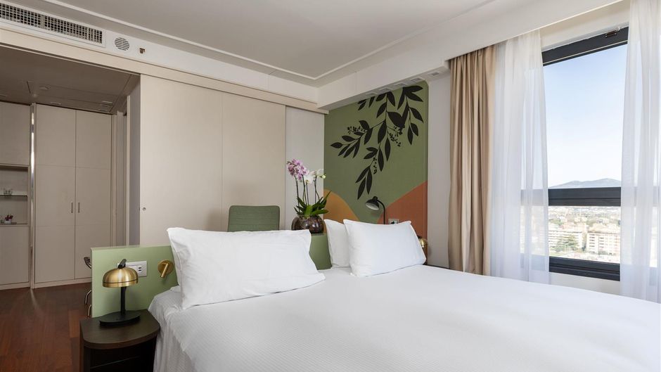 DoubleTree by Hilton Florence Metropole Room