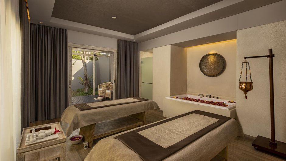 X2 Bali Breakers Resort Spa