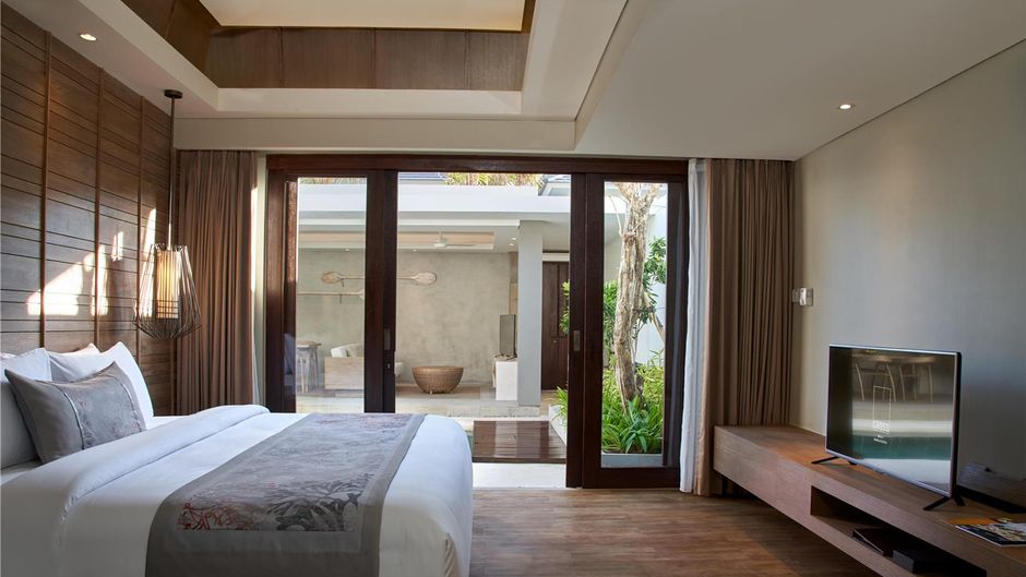 X2 Bali Breakers Resort Room