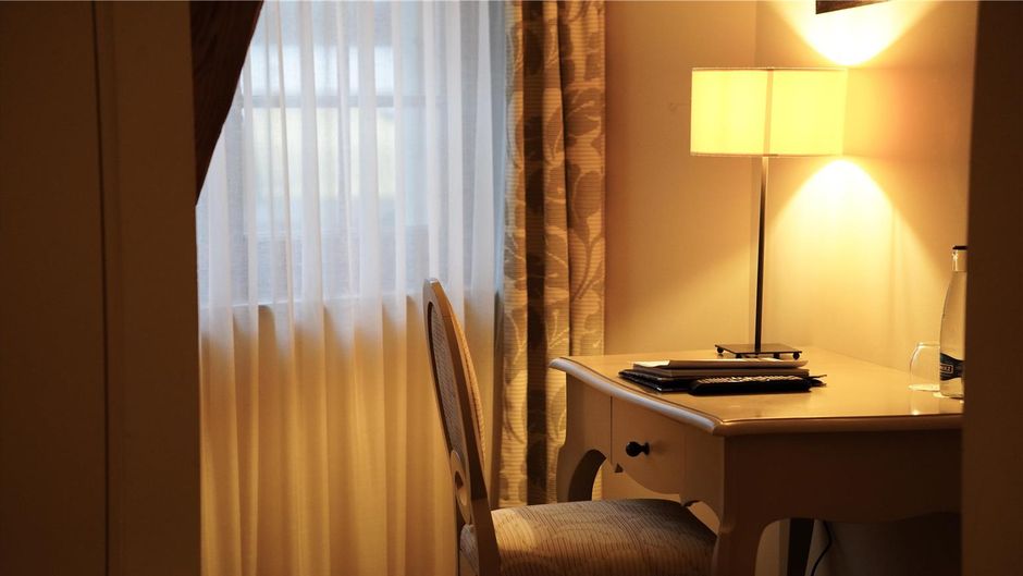 Hostellerie Le Petit Manoir Room
