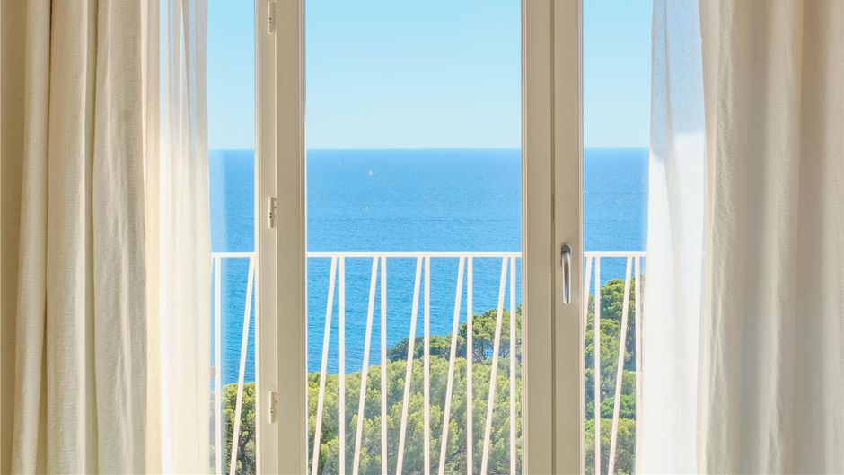 Le Provencal Hotel Room