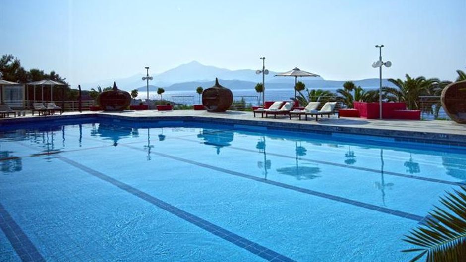 Proteas Blu Resort Pool