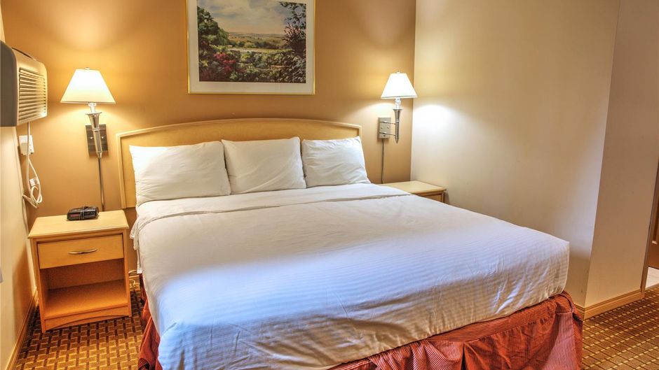 Lone Star Hotel Room