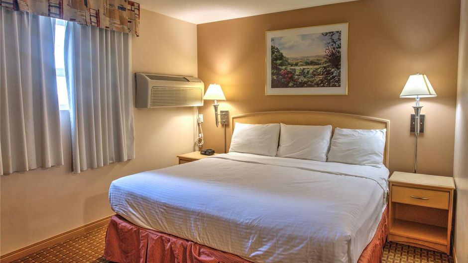 Lone Star Hotel Room