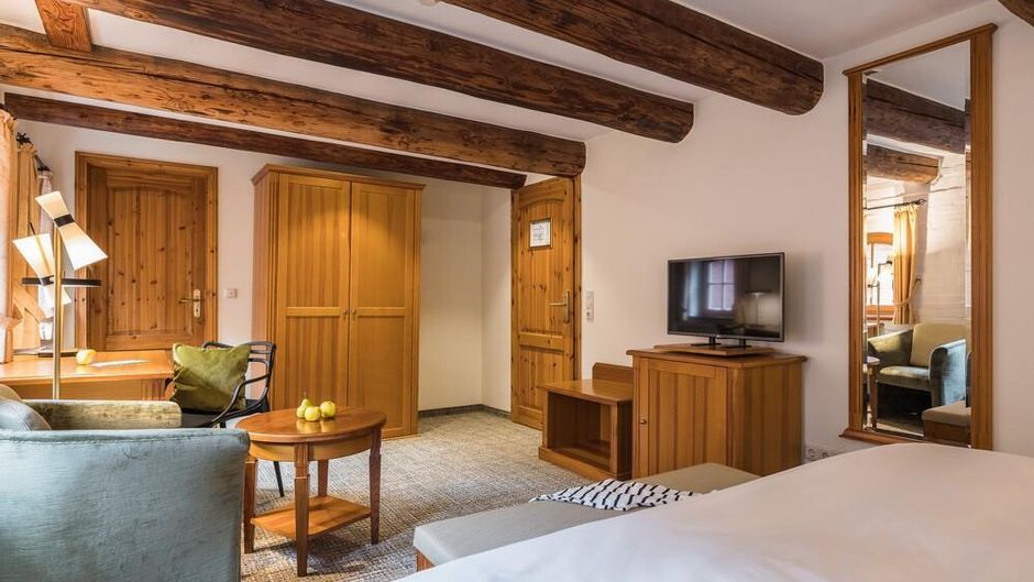 Romantik Hotel Reichshof Room