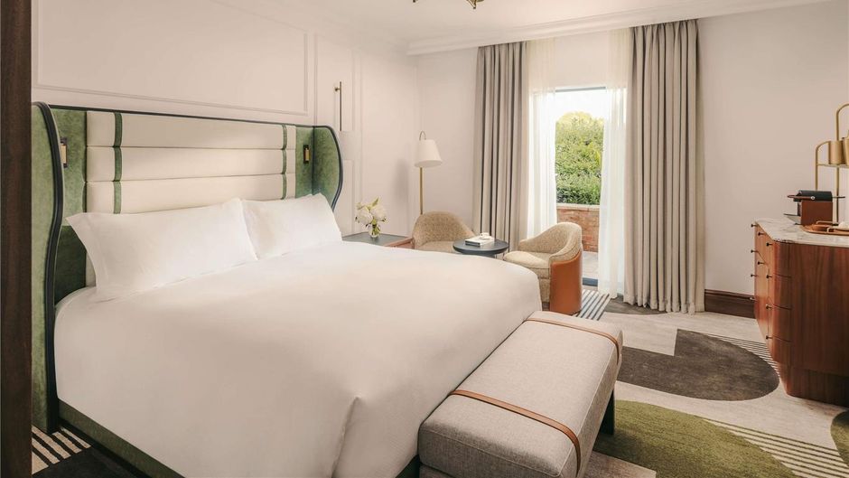 Fairmont Cheshire the Mere Room