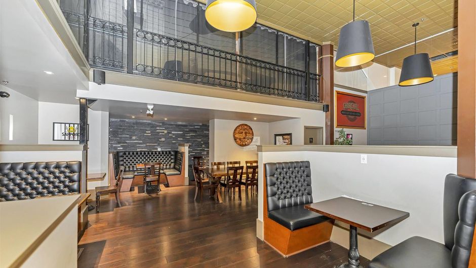 Bedford Regency Hotel Restaurant
