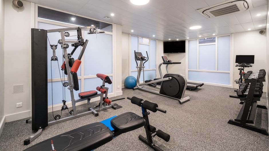 Best Western Hotel du Chateau Maisons Health