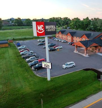 Miles City Hotel and Suites